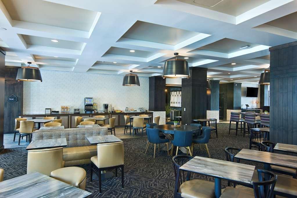 Oxford Suites Sonoma - Rohnert Park Restaurant photo